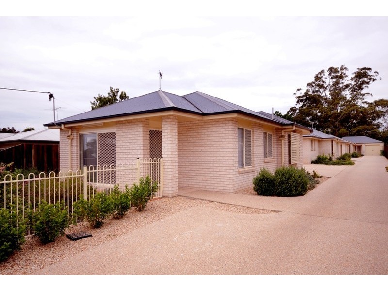 Unit 1/6 Rose Street, Wilsonton QLD 4350