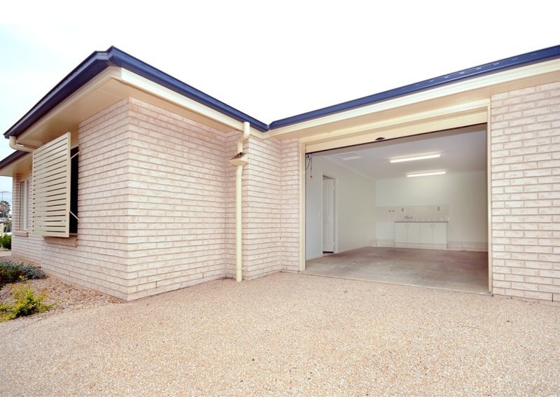 Unit 1/6 Rose Street, Wilsonton QLD 4350