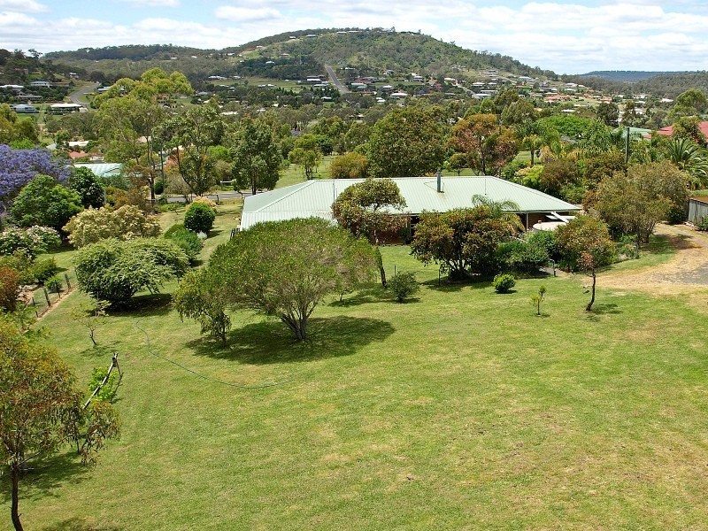 5 Oelkers Court, Hodgson Vale QLD 4352