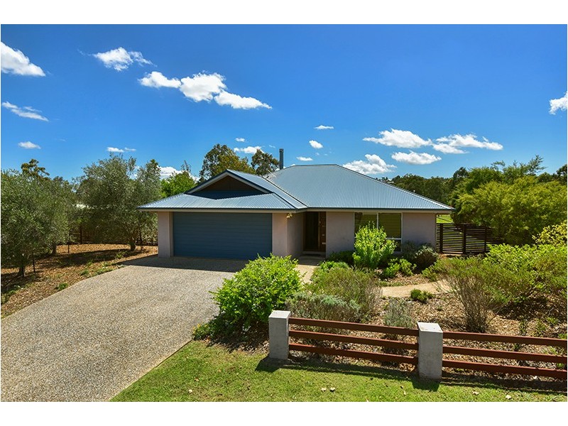21 Denaid Street, Highfields QLD 4352