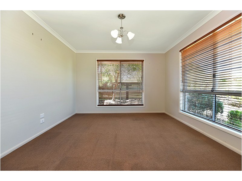21 Denaid Street, Highfields QLD 4352