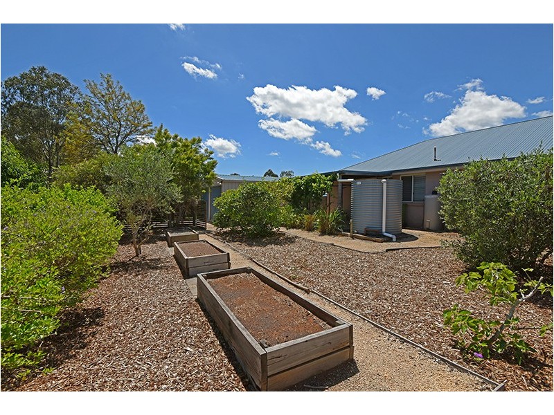 21 Denaid Street, Highfields QLD 4352
