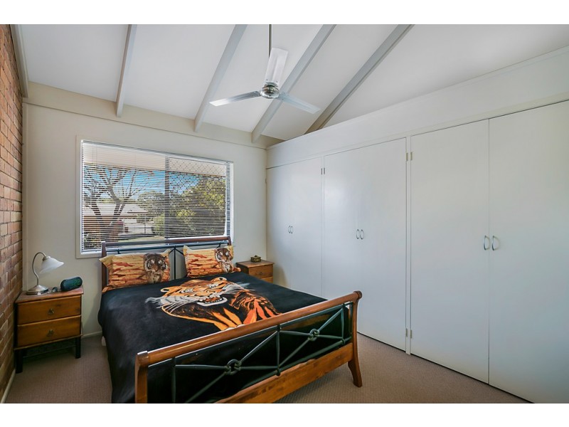 15 Truscott Street, Wilsonton QLD 4350