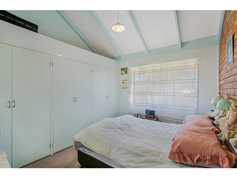 15 Truscott Street, Wilsonton QLD 4350