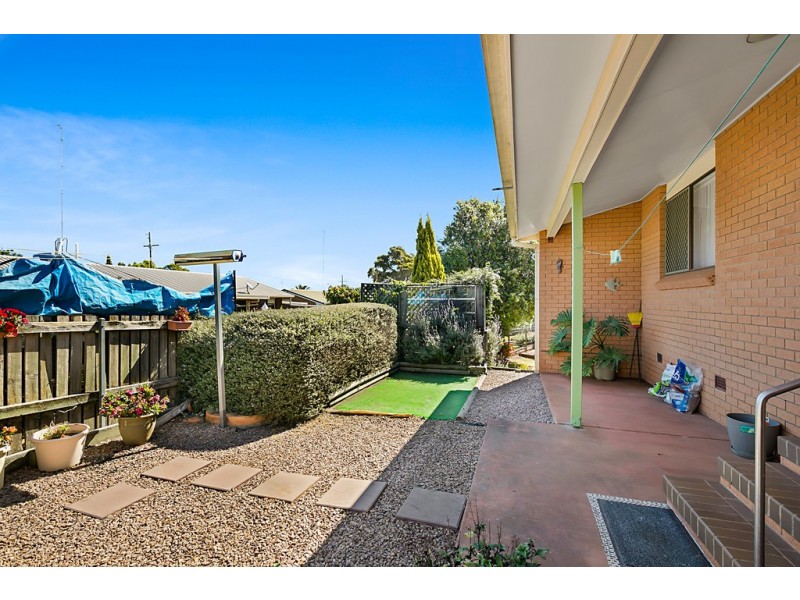 15 Truscott Street, Wilsonton QLD 4350