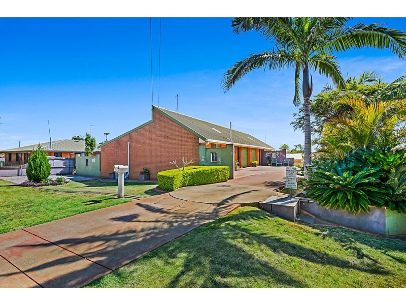 15 Truscott Street, Wilsonton QLD 4350