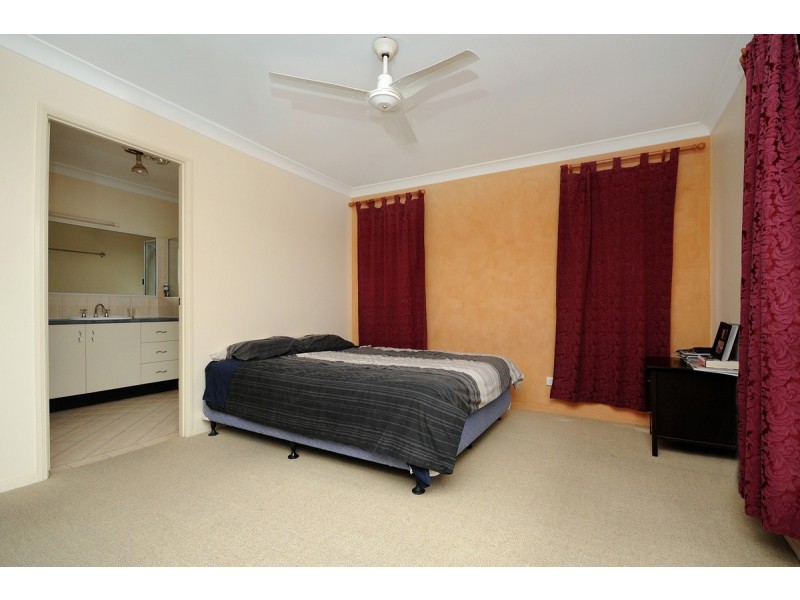 3 La Vista Court, Middle Ridge QLD 4350