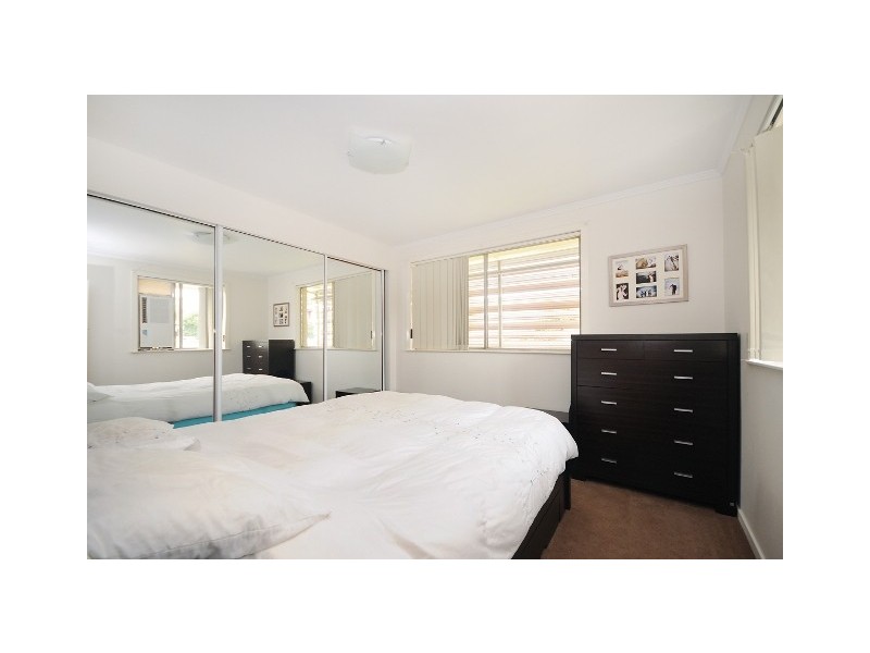 8 Koombarra Street, Harlaxton QLD 4350