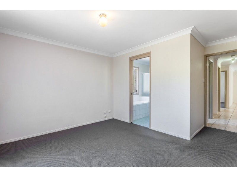 74 Glenvale Road, Harristown QLD 4350