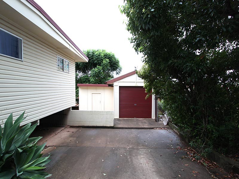 30 Lemnos Street, Harlaxton QLD 4350