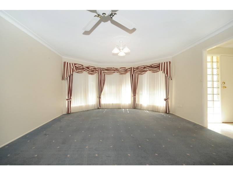4 Jull Drive, Centenary Heights QLD 4350