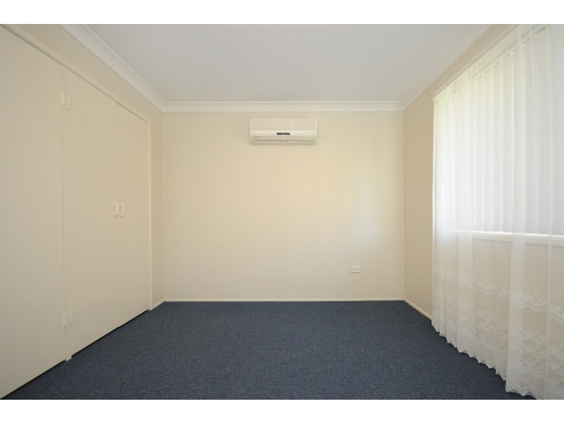 4 Jull Drive, Centenary Heights QLD 4350