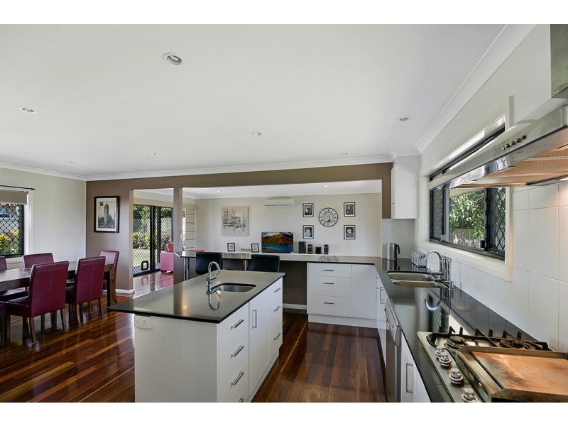 10 South Street, Rangeville QLD 4350