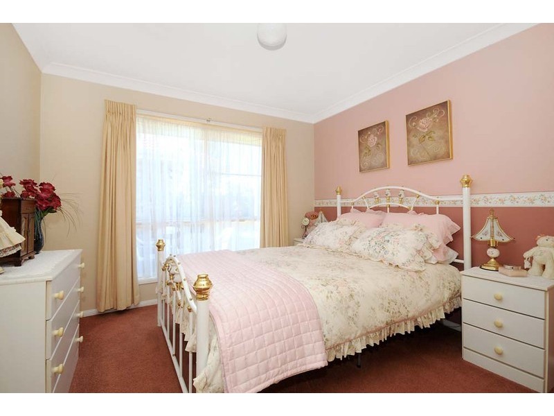13 Pillar Street, Middle Ridge QLD 4350