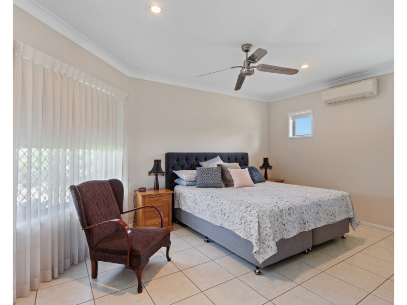 2 Fairview Rise, Gowrie Junction QLD 4352
