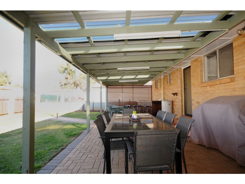 12 Kettle Street, Rockville QLD 4350