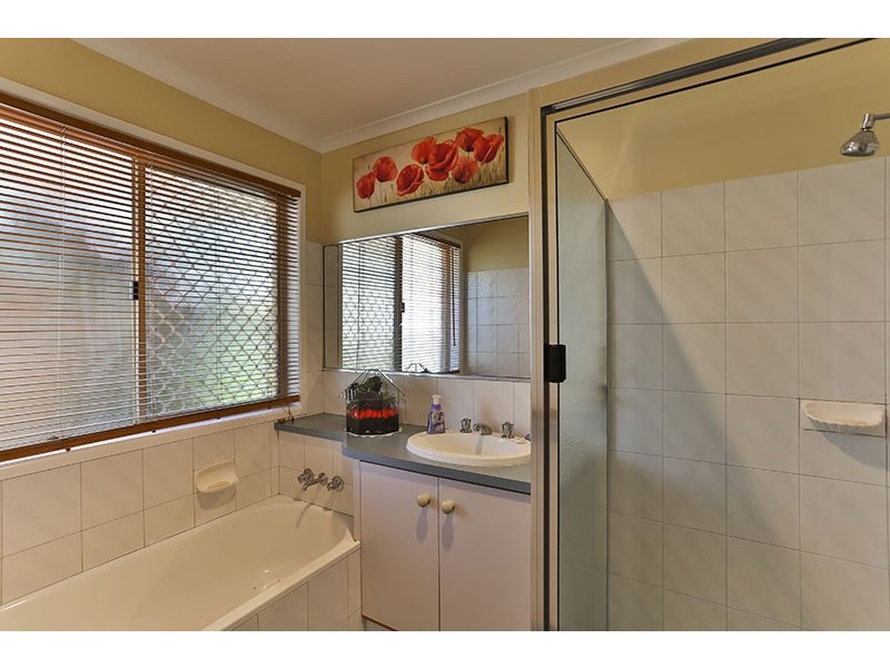2 Blake Street, Wilsonton QLD 4350
