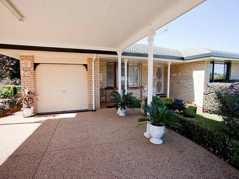 8 Cullen Court, Rockville QLD 4350
