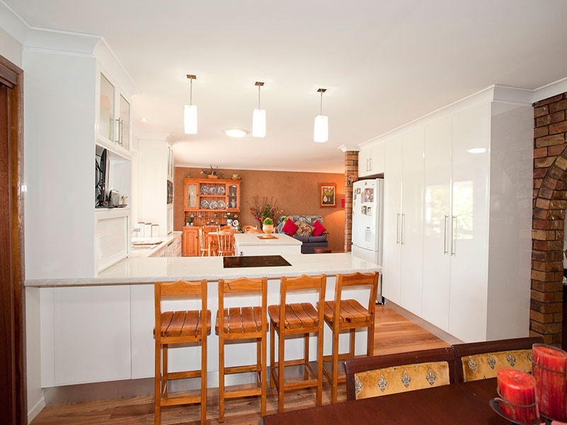 8 Cullen Court, Rockville QLD 4350