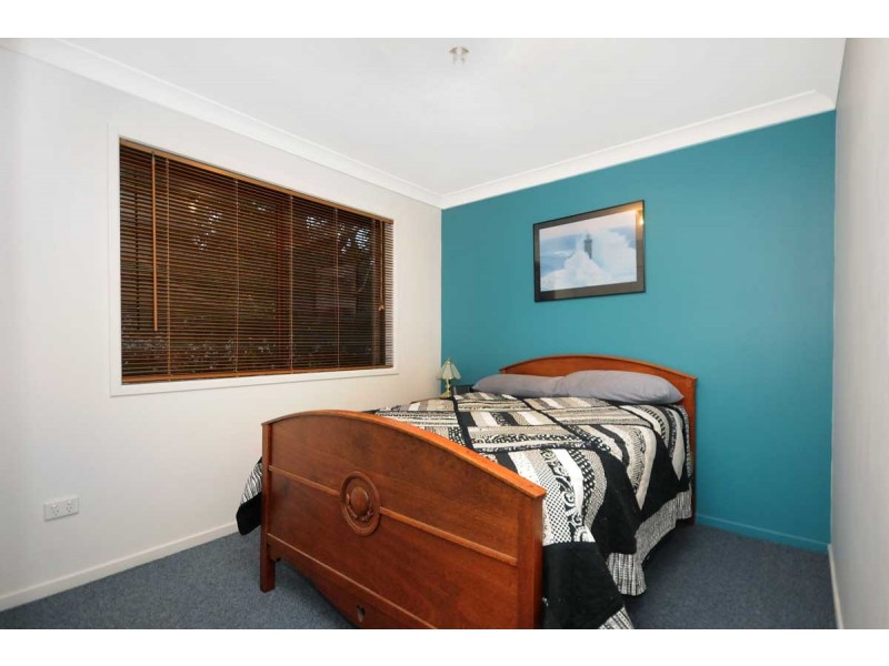 6 Blue Meadow Court, Blue Mountain Heights QLD 4350