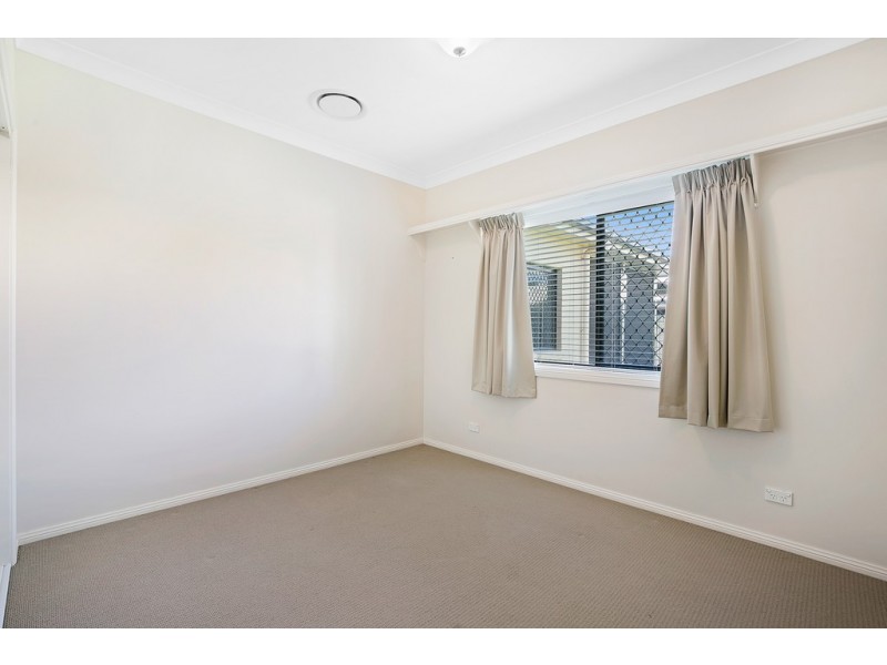 8 Ridgewood Drive, Kearneys Spring QLD 4350