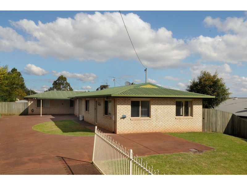 14 Pascoe Lane, Harlaxton QLD 4350