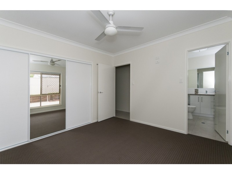 Units 1-3/65 Crown Street, Rangeville QLD 4350