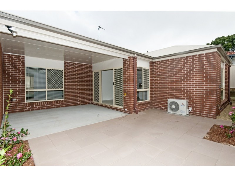 Units 1-3/65 Crown Street, Rangeville QLD 4350