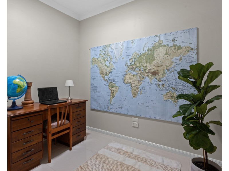 7 Makybe Drive, Hodgson Vale QLD 4352