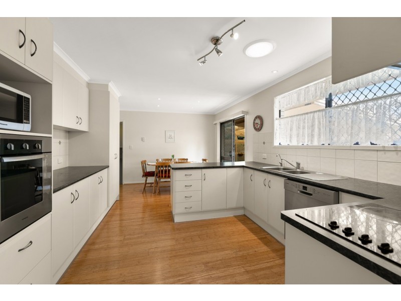 13 Girrawheen Street, Rangeville QLD 4350