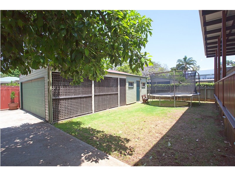 192 Campbell Street, Newtown QLD 4350
