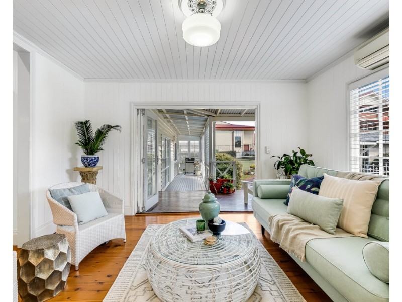 244 Herries Street, Newtown QLD 4350