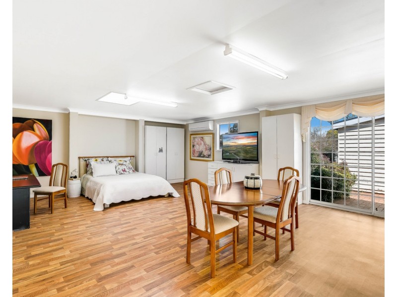 244 Herries Street, Newtown QLD 4350