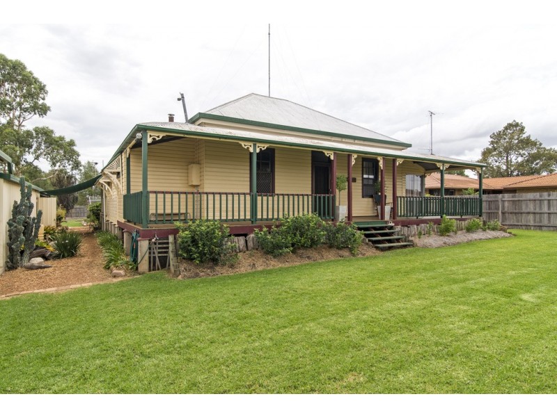 6 Fairfax Street, Cambooya QLD 4358