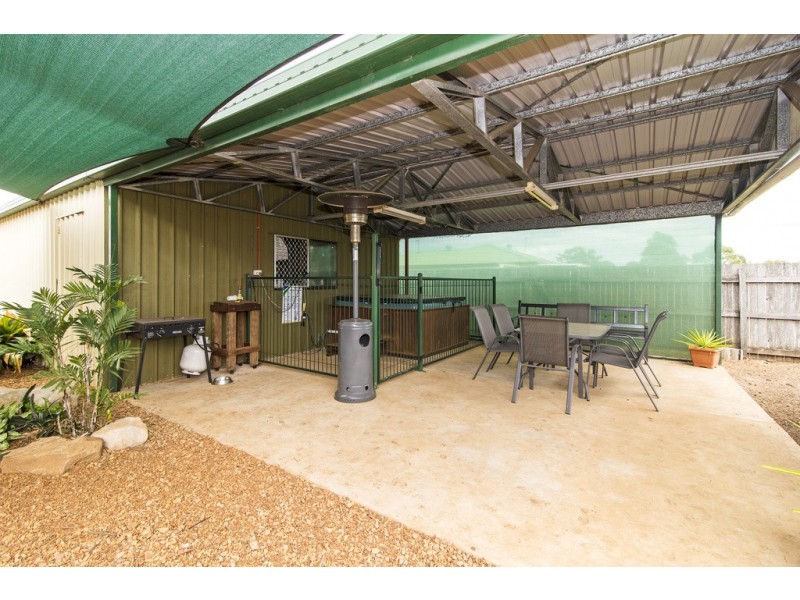 6 Fairfax Street, Cambooya QLD 4358