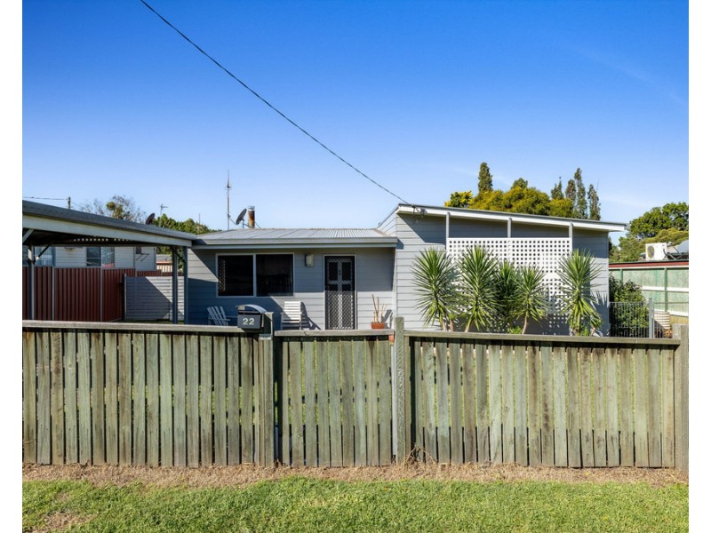 22 Boyd Street, Wilsonton QLD 4350