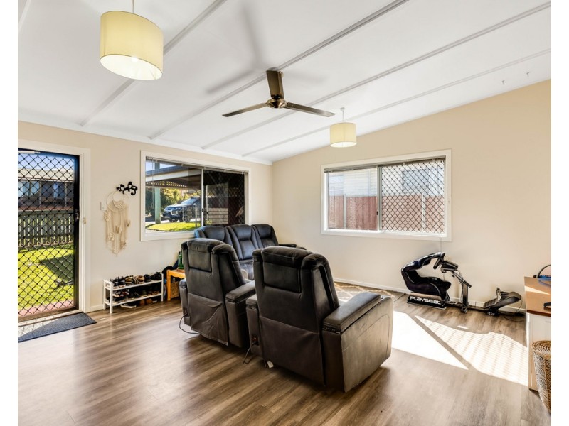 22 Boyd Street, Wilsonton QLD 4350