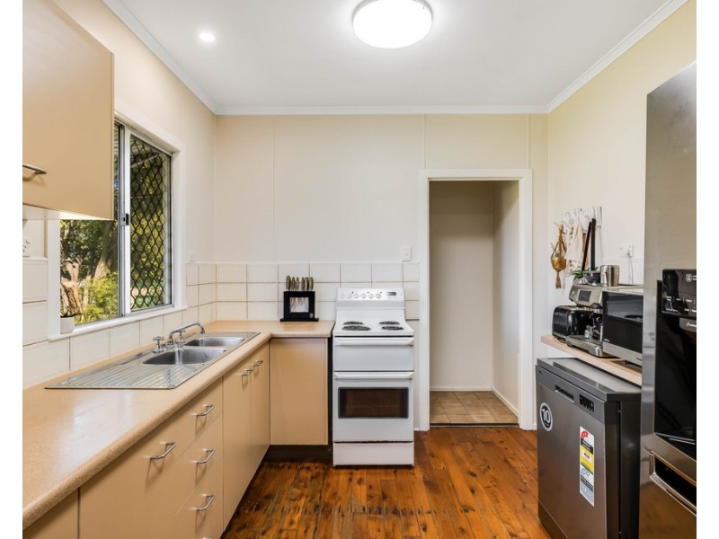 22 Boyd Street, Wilsonton QLD 4350