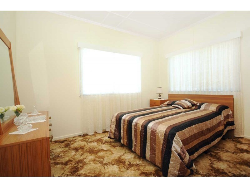 11a Victory Street, Newtown QLD 4350