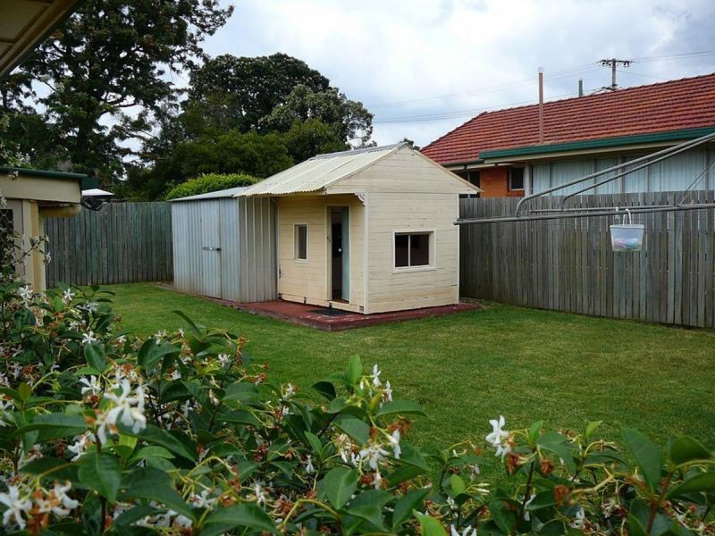 271 West Street, Harristown QLD 4350