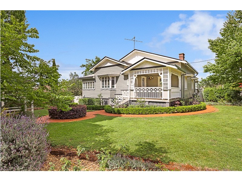 152 Geddes Street, East Toowoomba QLD 4350