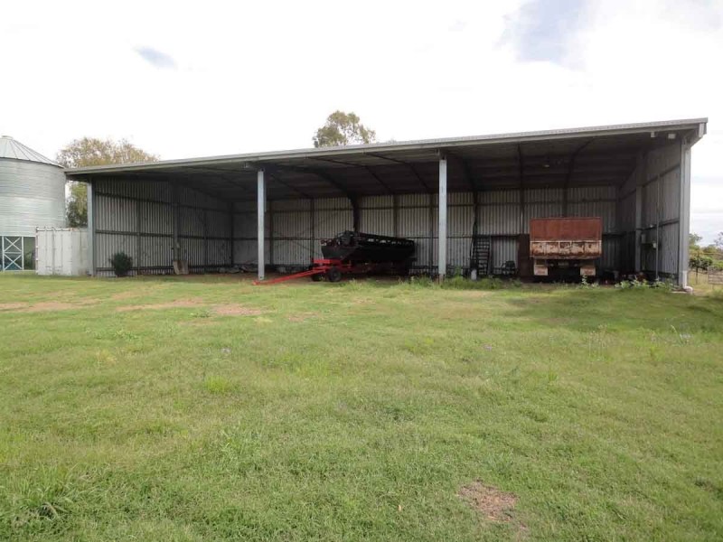 821 Clifton Pittsworth Road, Back Plains QLD 4361