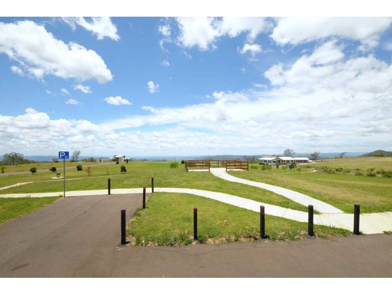 4 Archer Crescent, Preston QLD 4352