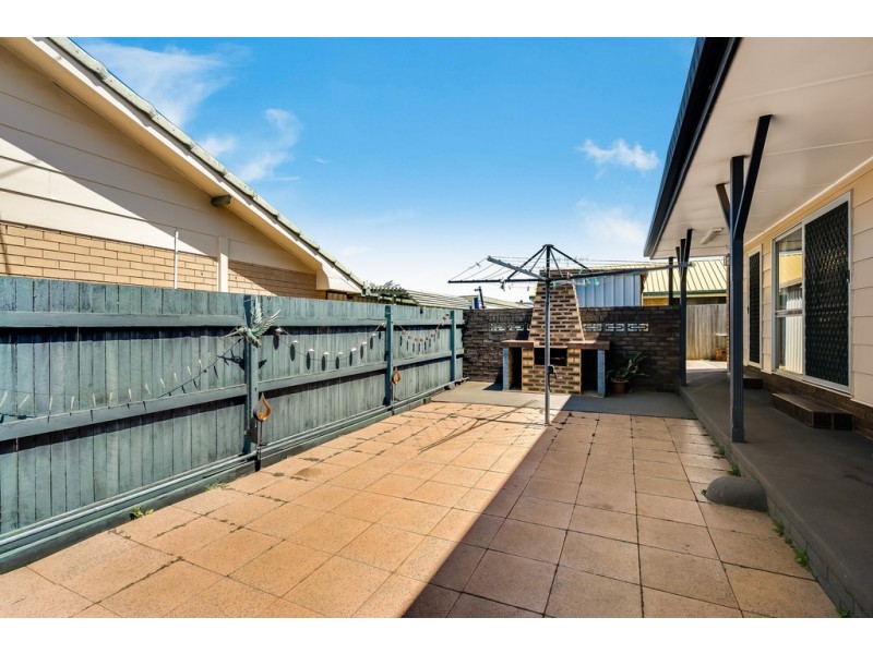 2 Bischof Street, Wilsonton Heights QLD 4350