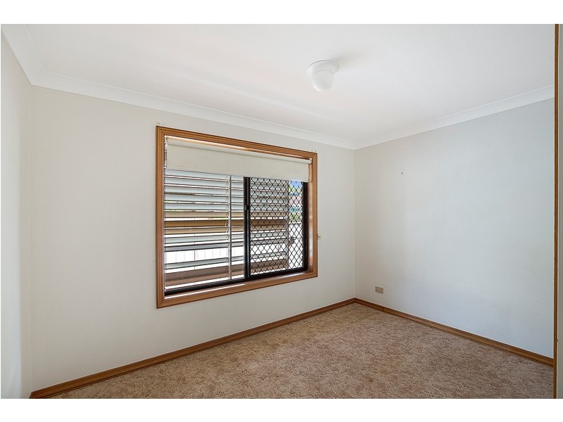 9 Lorna Court, Centenary Heights QLD 4350