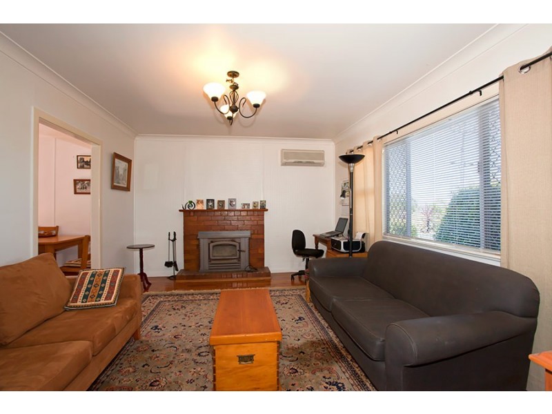 231 Alderley Street, Centenary Heights QLD 4350