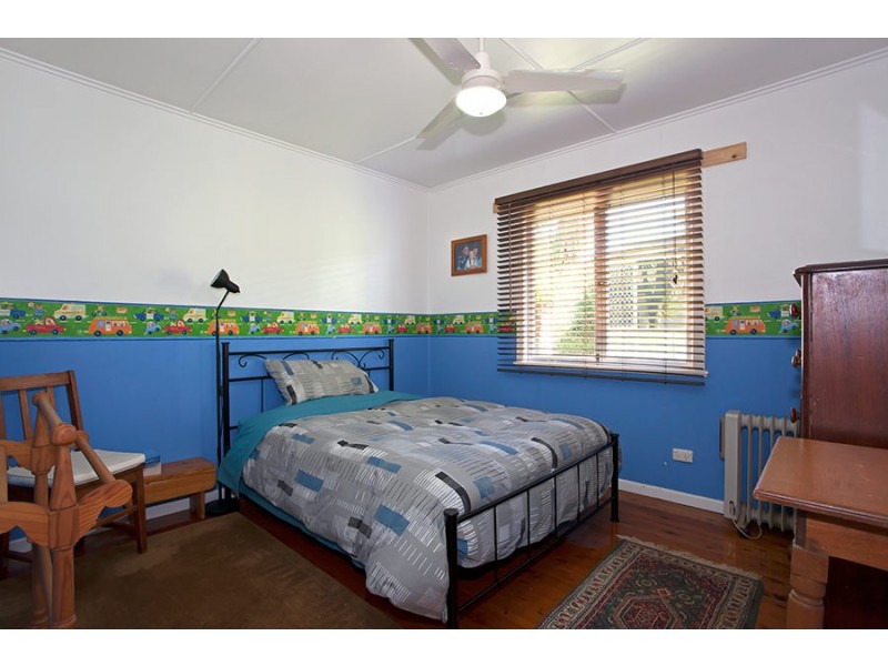 231 Alderley Street, Centenary Heights QLD 4350