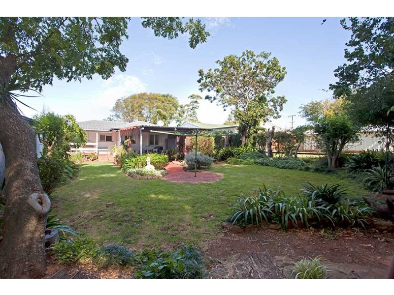 231 Alderley Street, Centenary Heights QLD 4350