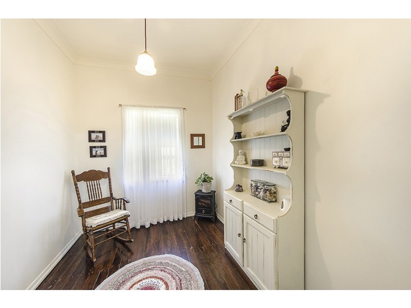 44 Crown Street, Rangeville QLD 4350