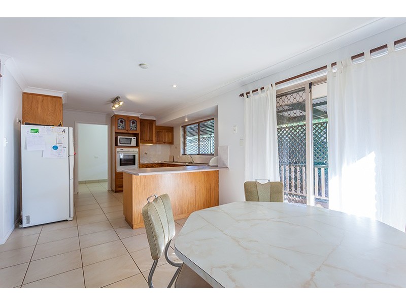 9 Honeysuckle Drive, Glenvale QLD 4350